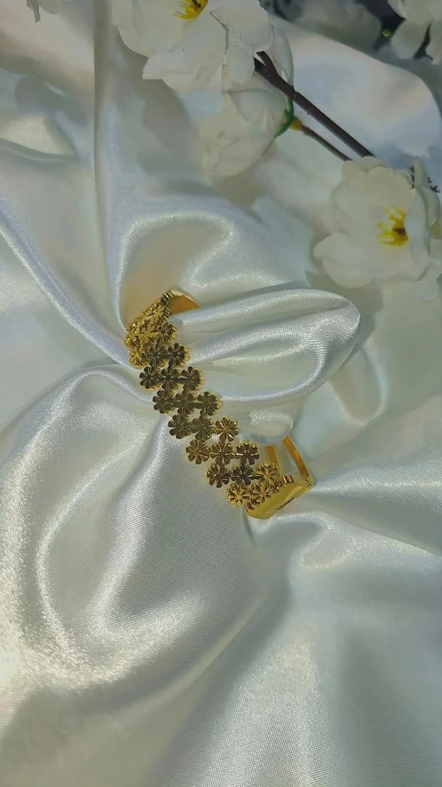 Midnight Bloom Bracelet