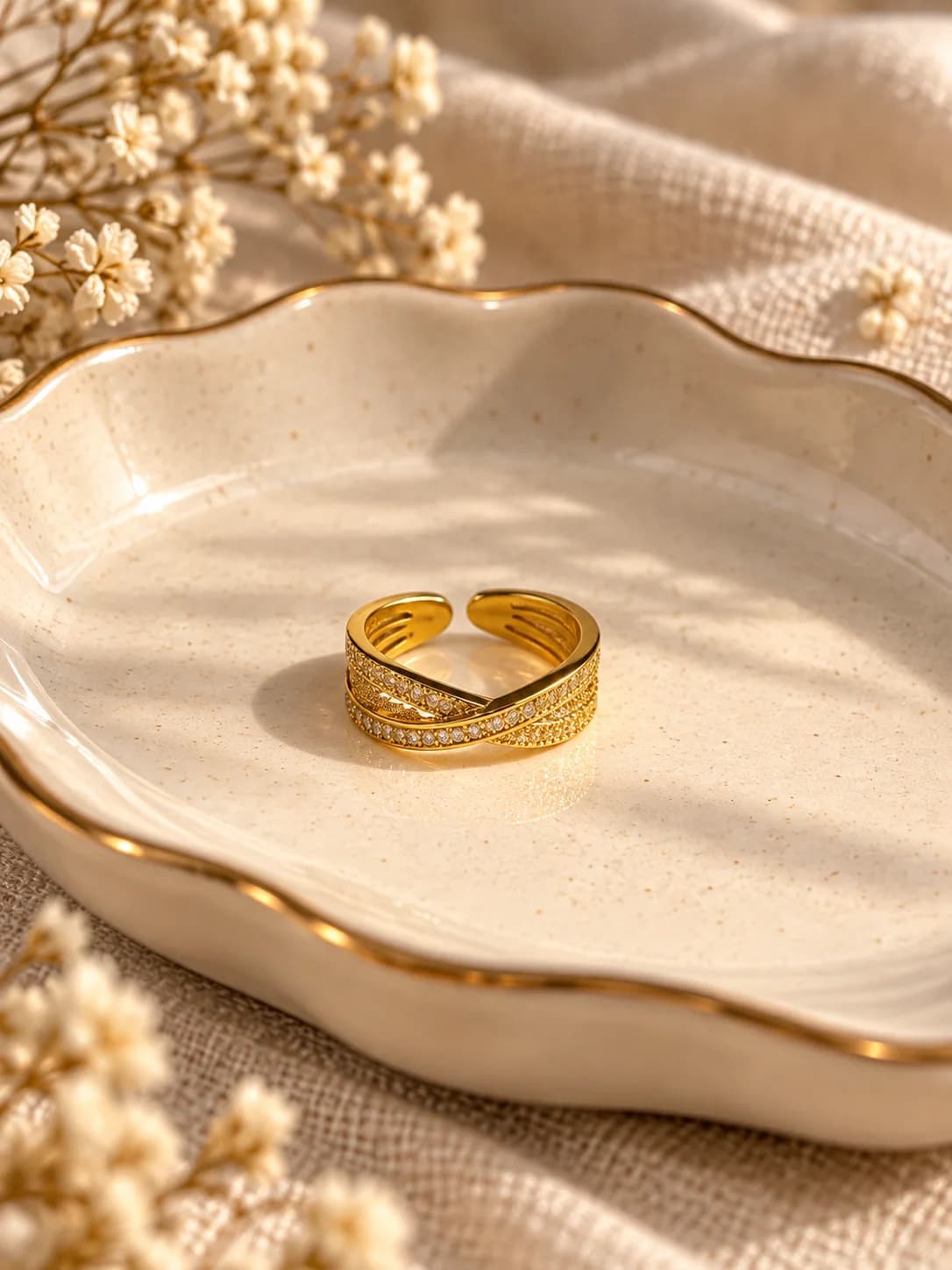 Criss cross diamond Ring