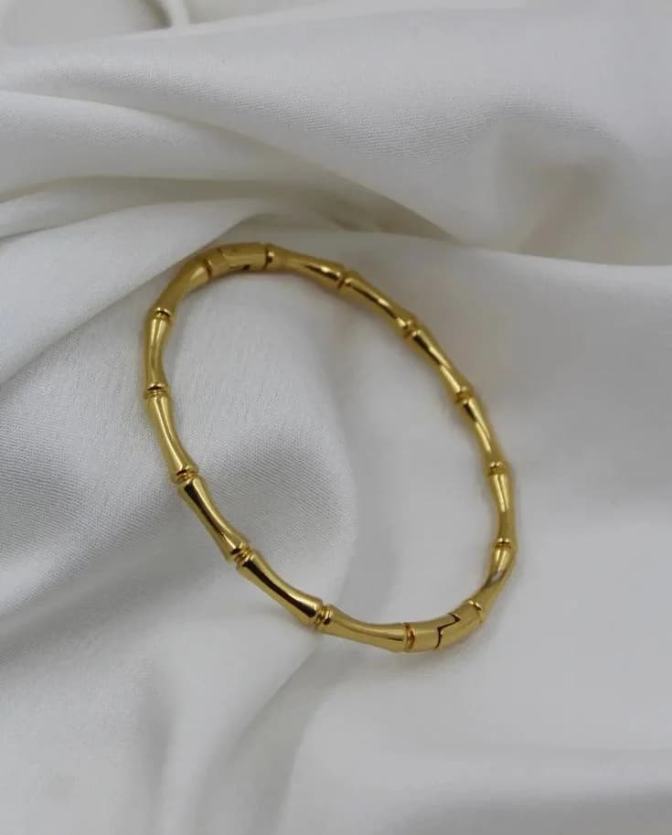 Bamboo gold bangle