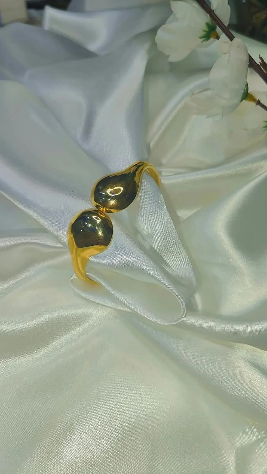 Noir Luxe Cuff Bracelet