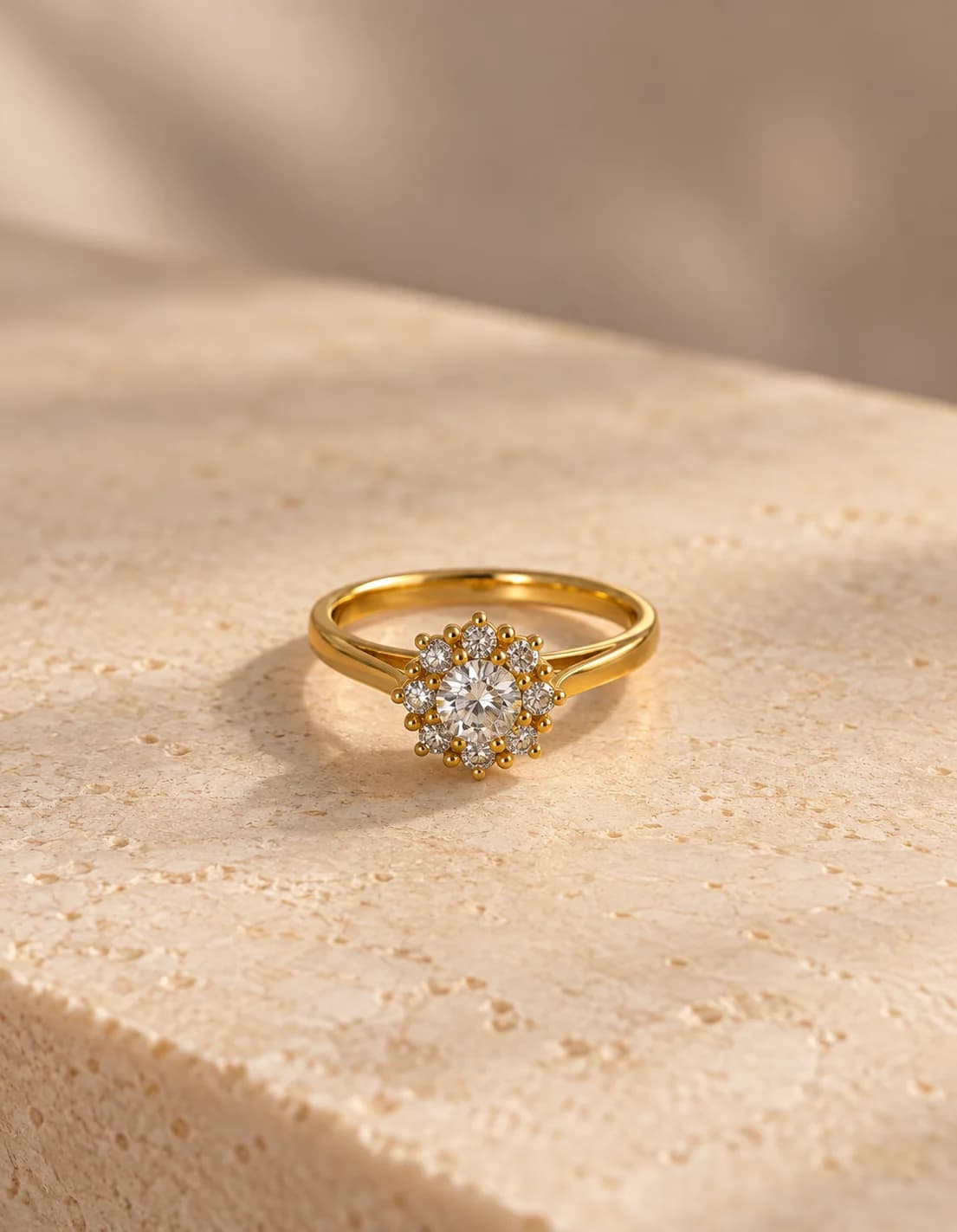 Minimal diamonds dot ring